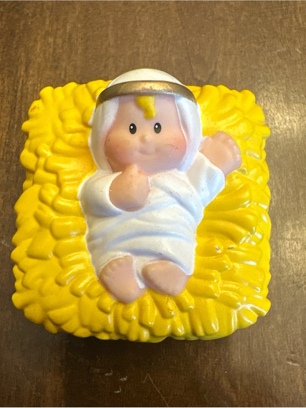 Fisher Price Little People Nativity Baby Jesus Yellow Plastic Molded Grass Toy
